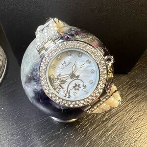 BS Bee Sister Mother of Pearl Women’s Watch